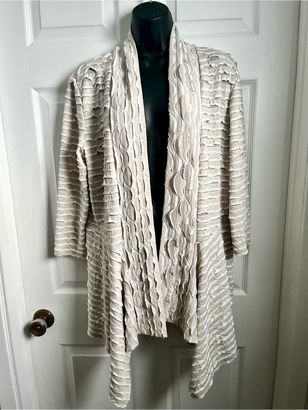 Frank Lyman Cardigan Open Front Textured Draped Beige 16 Lagenlook Asymmetrical